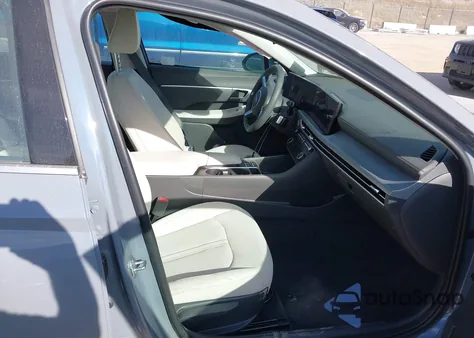 2024 Hyundai Sonata Sel from USA, damaged, VIN KMHL64JA2RA427273